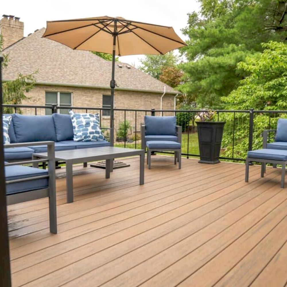 Modern Vinyl Deck