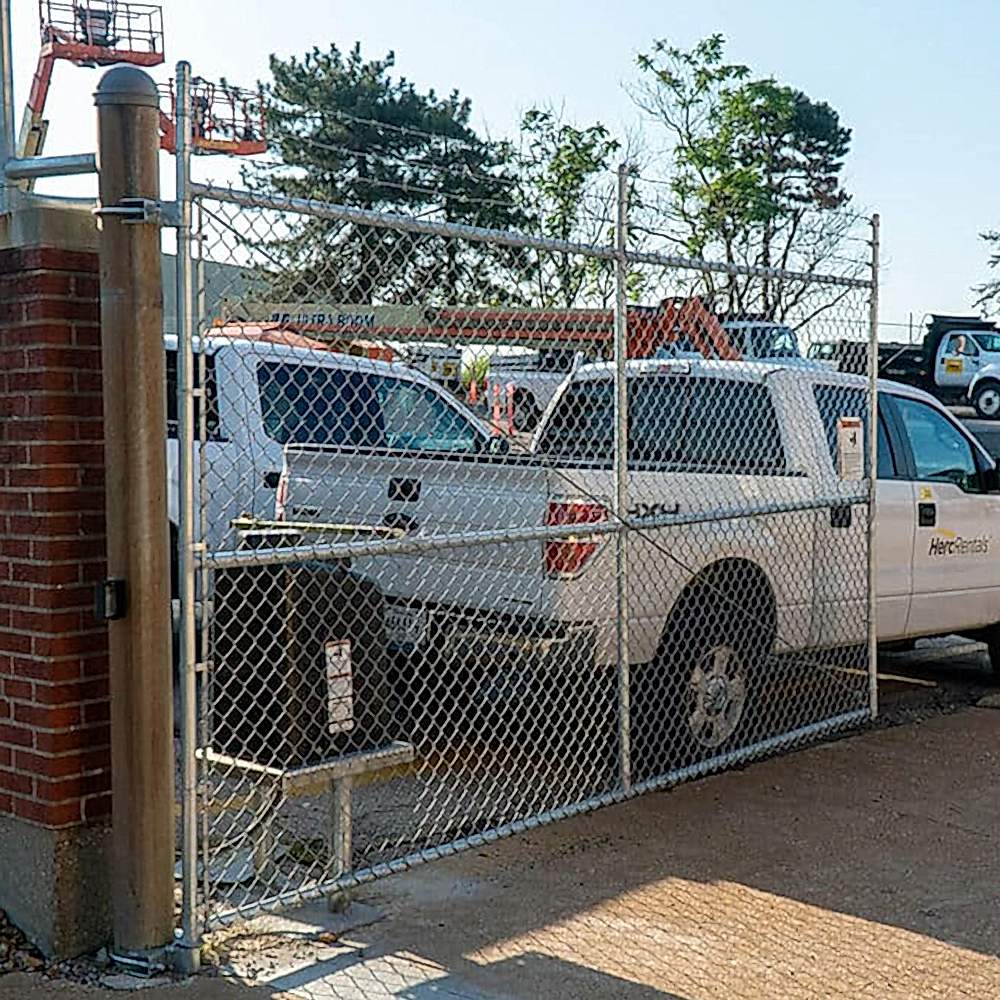 Commercial chain link fence and gate