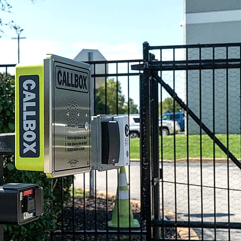Fence-Deck-Depot-894Corporate-Property-Fence-800×800