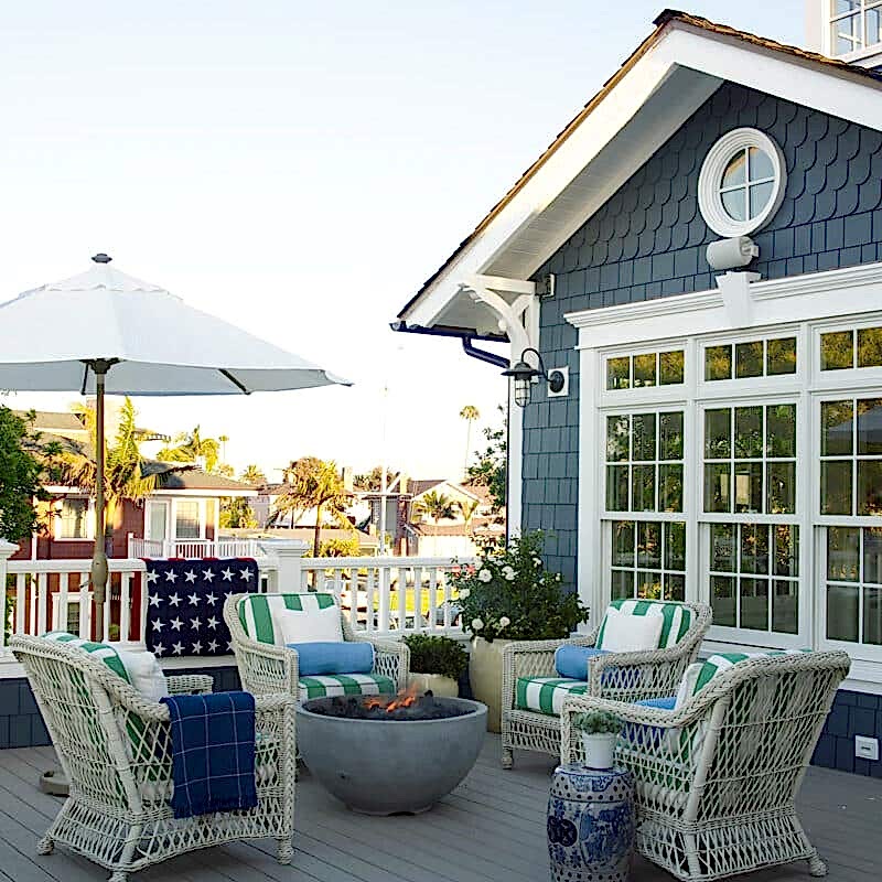 TimberTech-Harvest-Slate-Gray-Reserve6-800×8 Furnished vinyl deck in neighborhood
