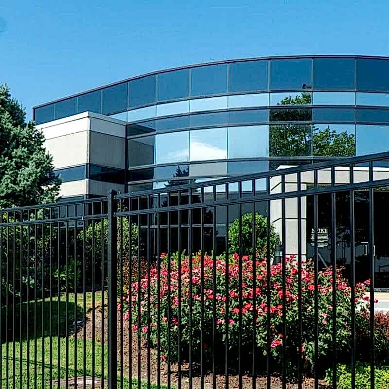Trane-Corporate-Fence-e1601231595257-800×800